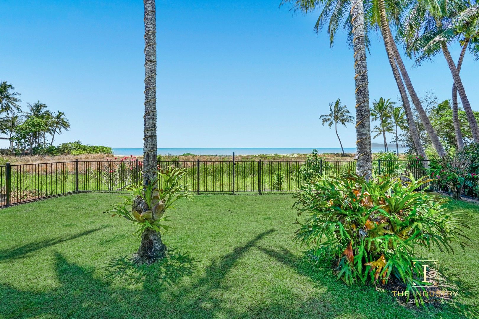 16 Coconut Street, Holloways Beach QLD 4878, Image 1