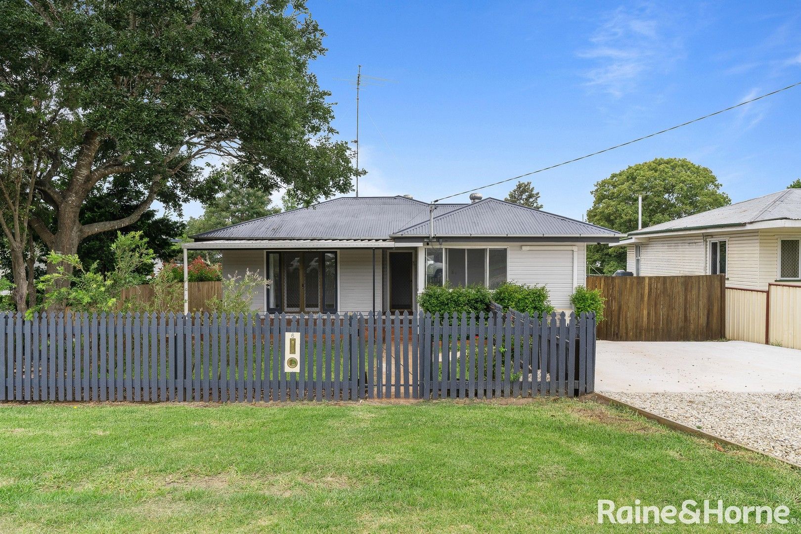 6 Short Street, South Toowoomba QLD 4350 House For Rent 425 Domain