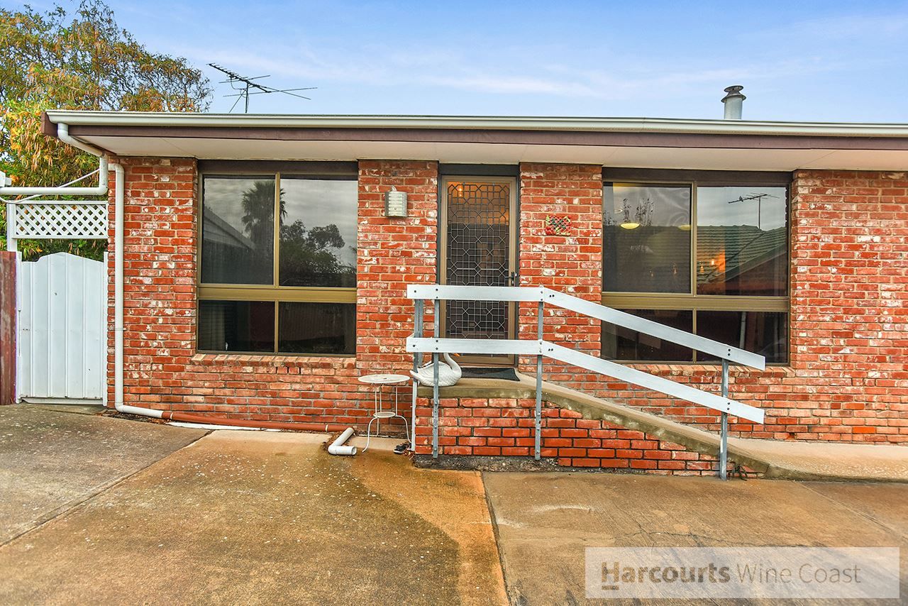 2/4 Seven Hills Heights, Sellicks Beach SA 5174, Image 1