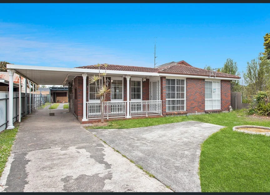 3 Wooroo Street, Albion Park Rail NSW 2527