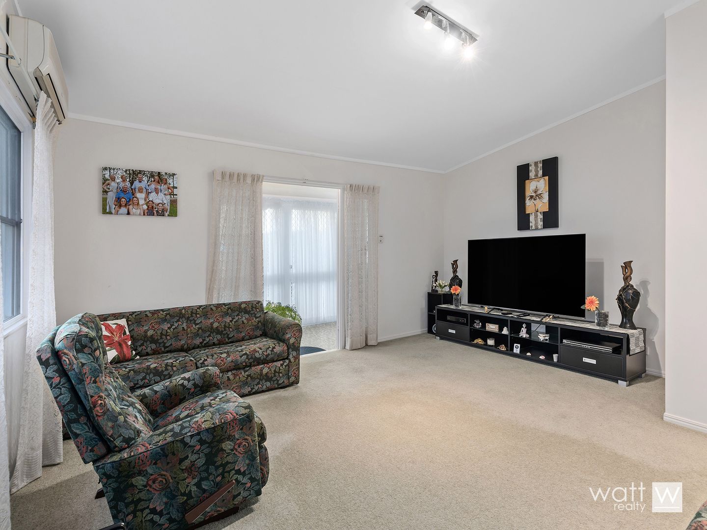 13 Dalkeith Street, Chermside West QLD 4032, Image 2