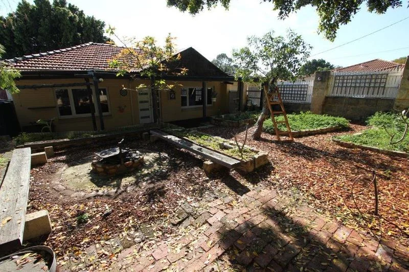 Additional image 18 of 4 Jarrah Road, East Victoria Park WA 6101