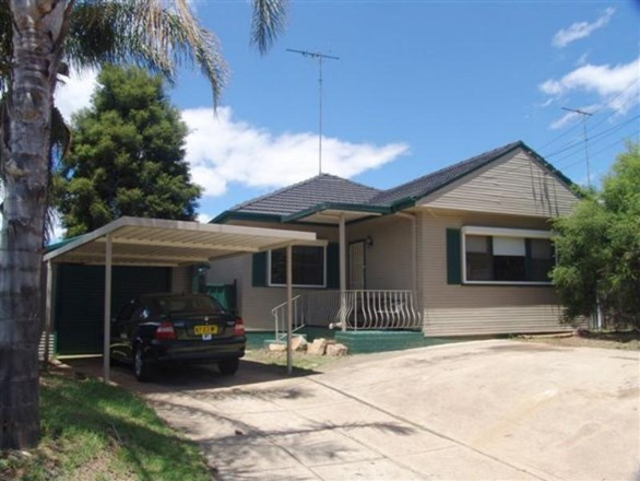 40 Guildford Road, Cambridge Park NSW 2747