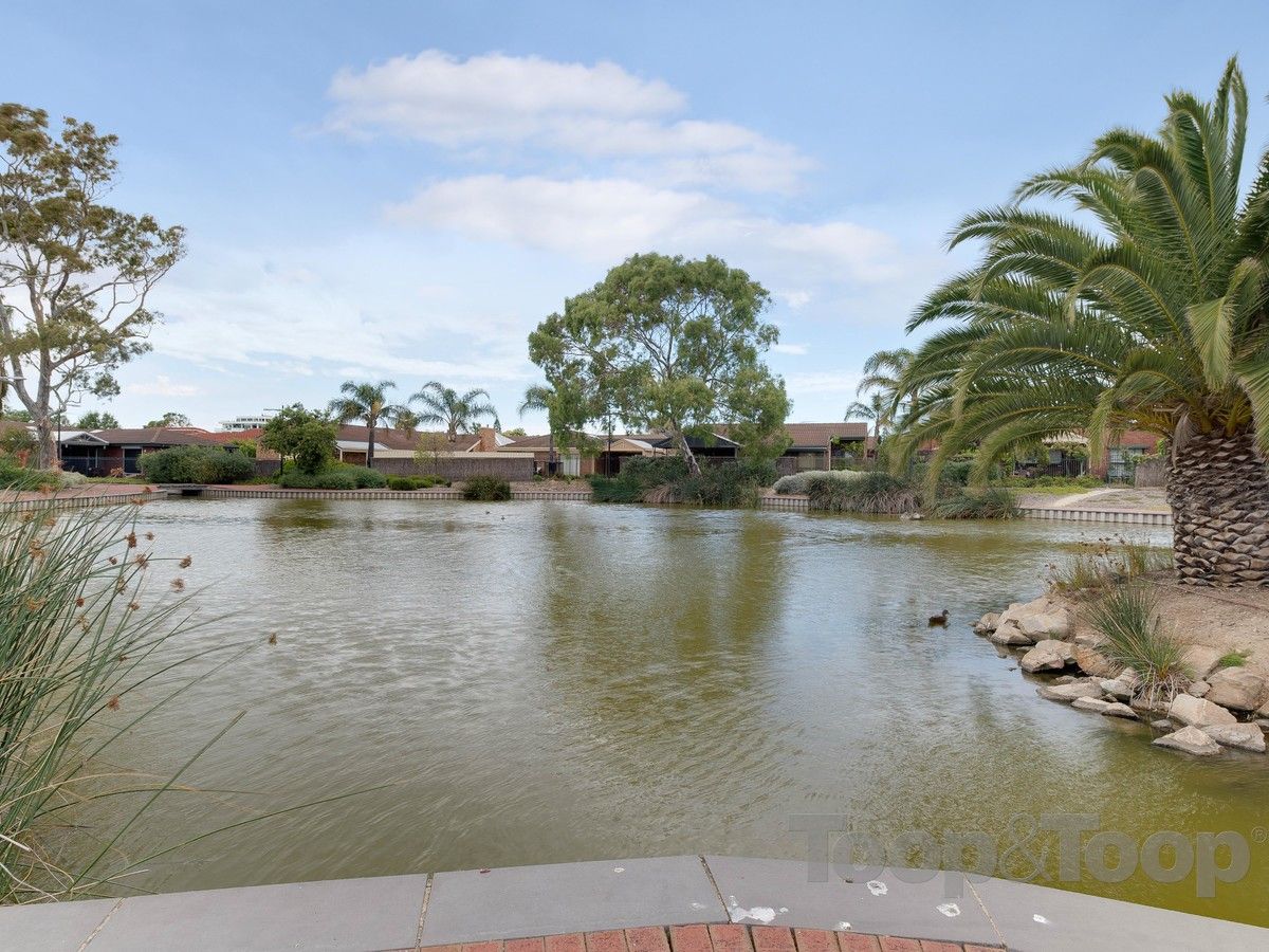 2/9 Moorea Court, West Lakes SA 5021, Image 2