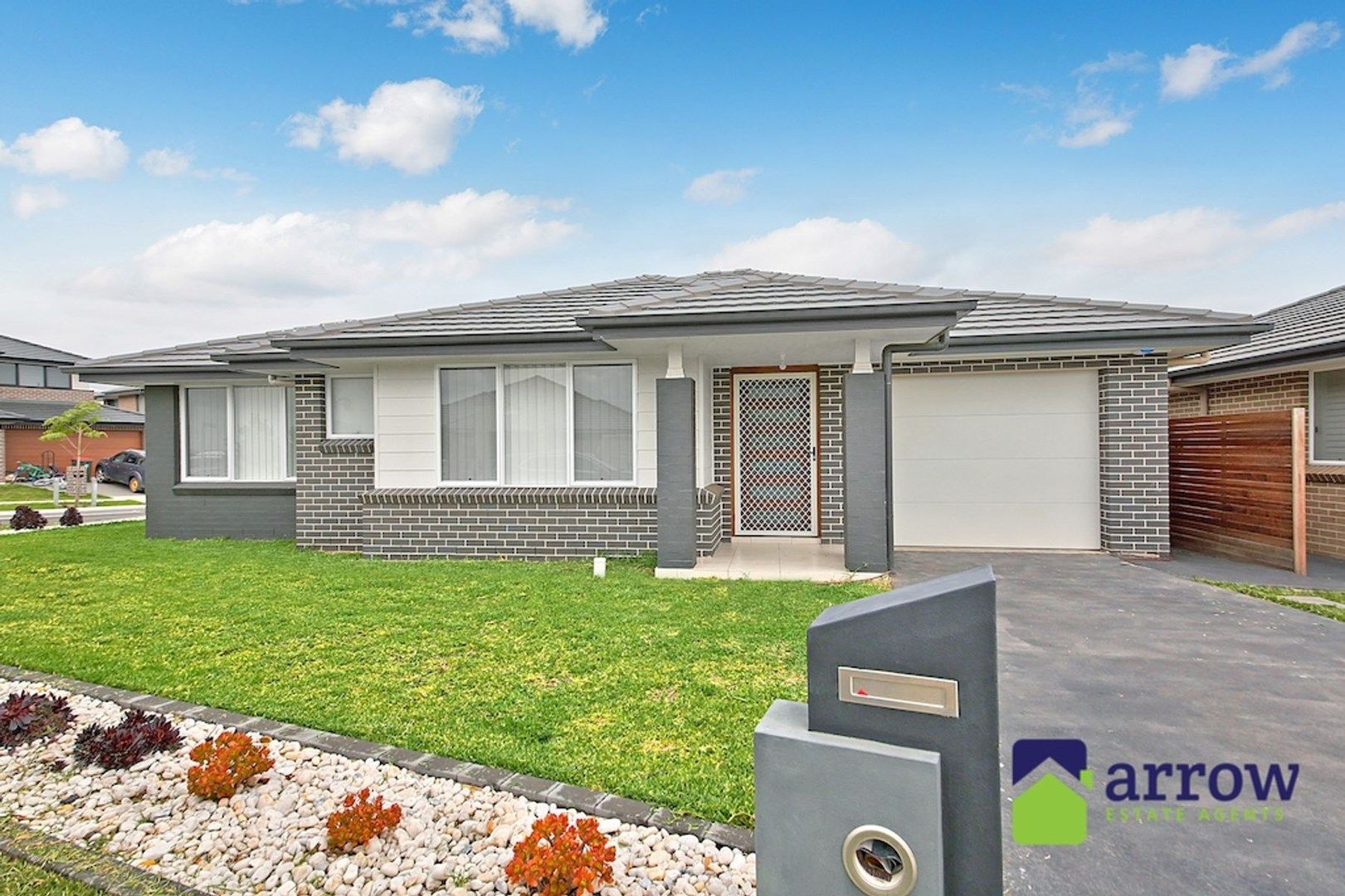 31 Bourne Ridge, Oran Park NSW 2570, Image 0