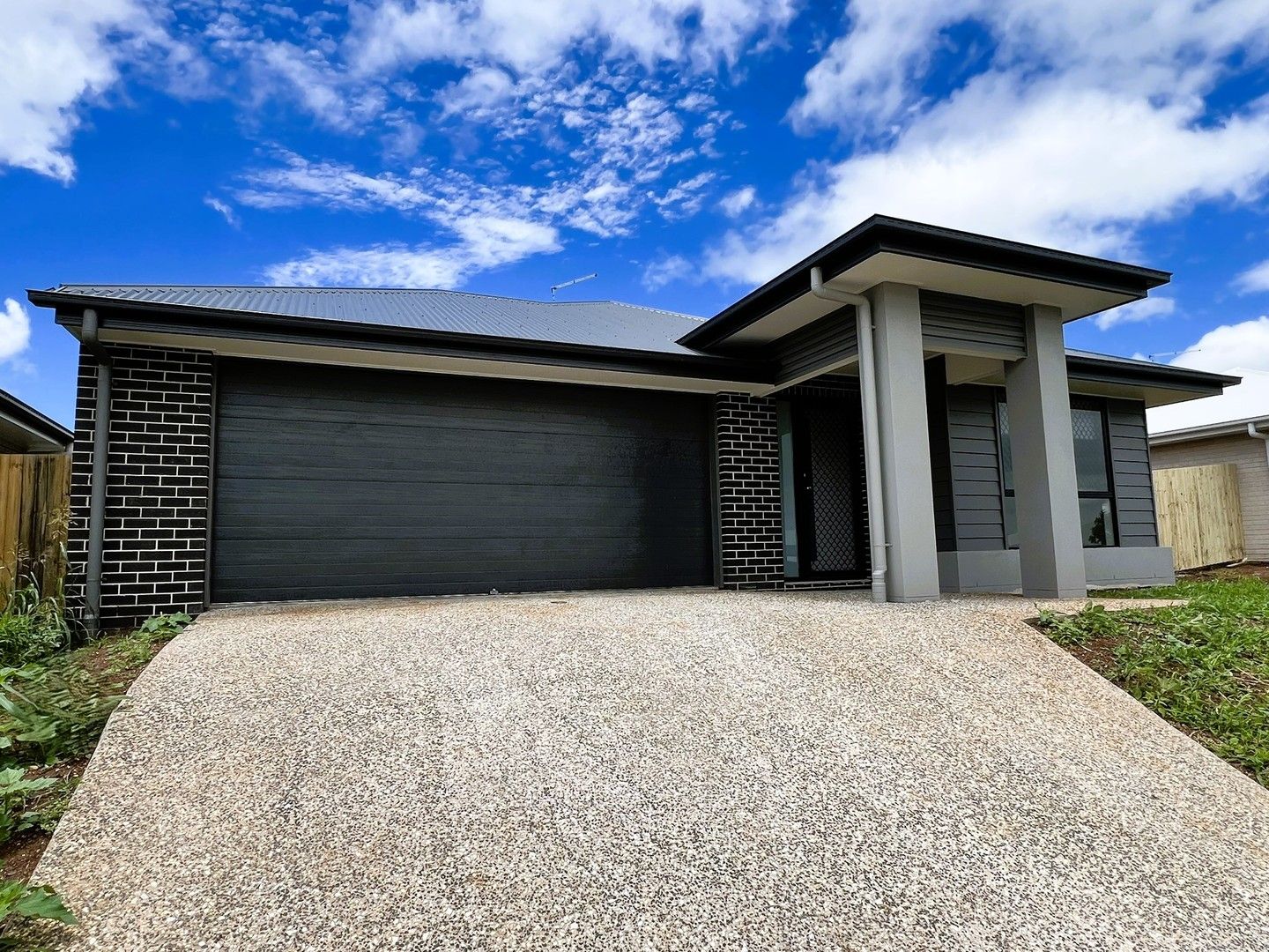 4 bedrooms House in 10 Red Cedar Avenue COTSWOLD HILLS QLD, 4350