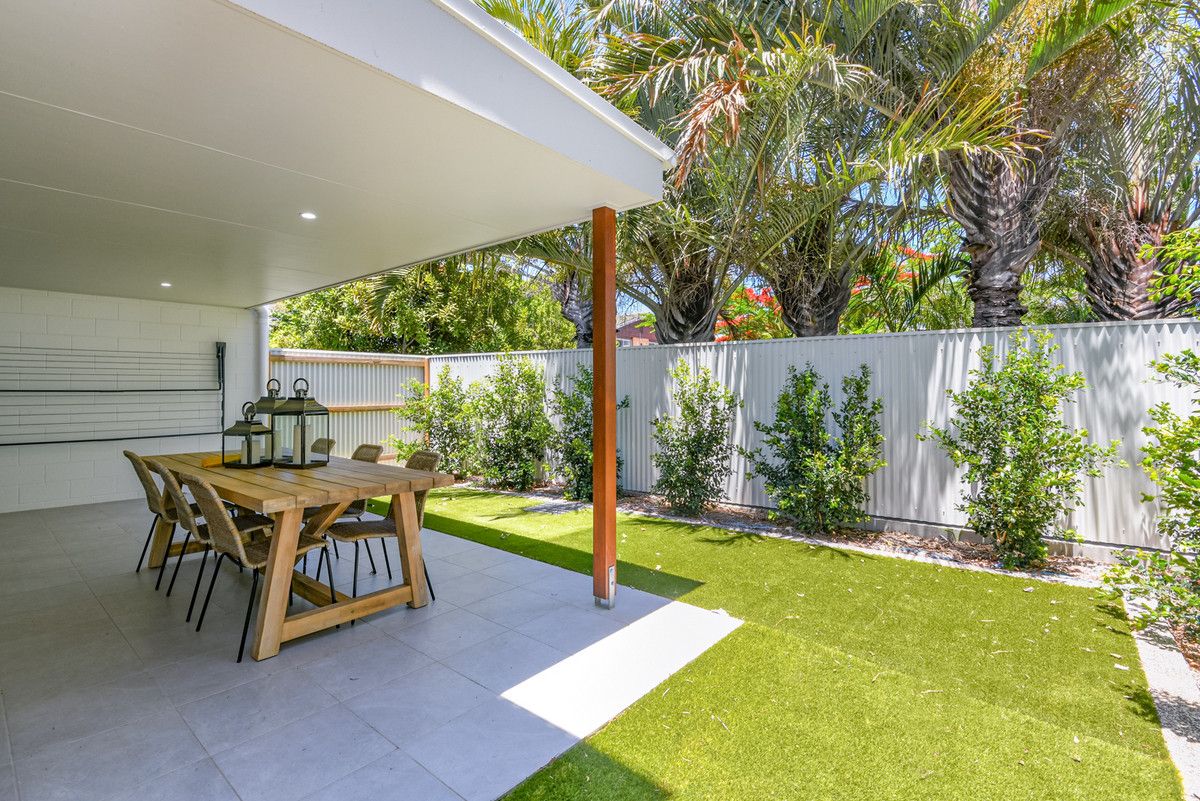 3 bedrooms Townhouse in 3/11 Holland Street BARGARA QLD, 4670