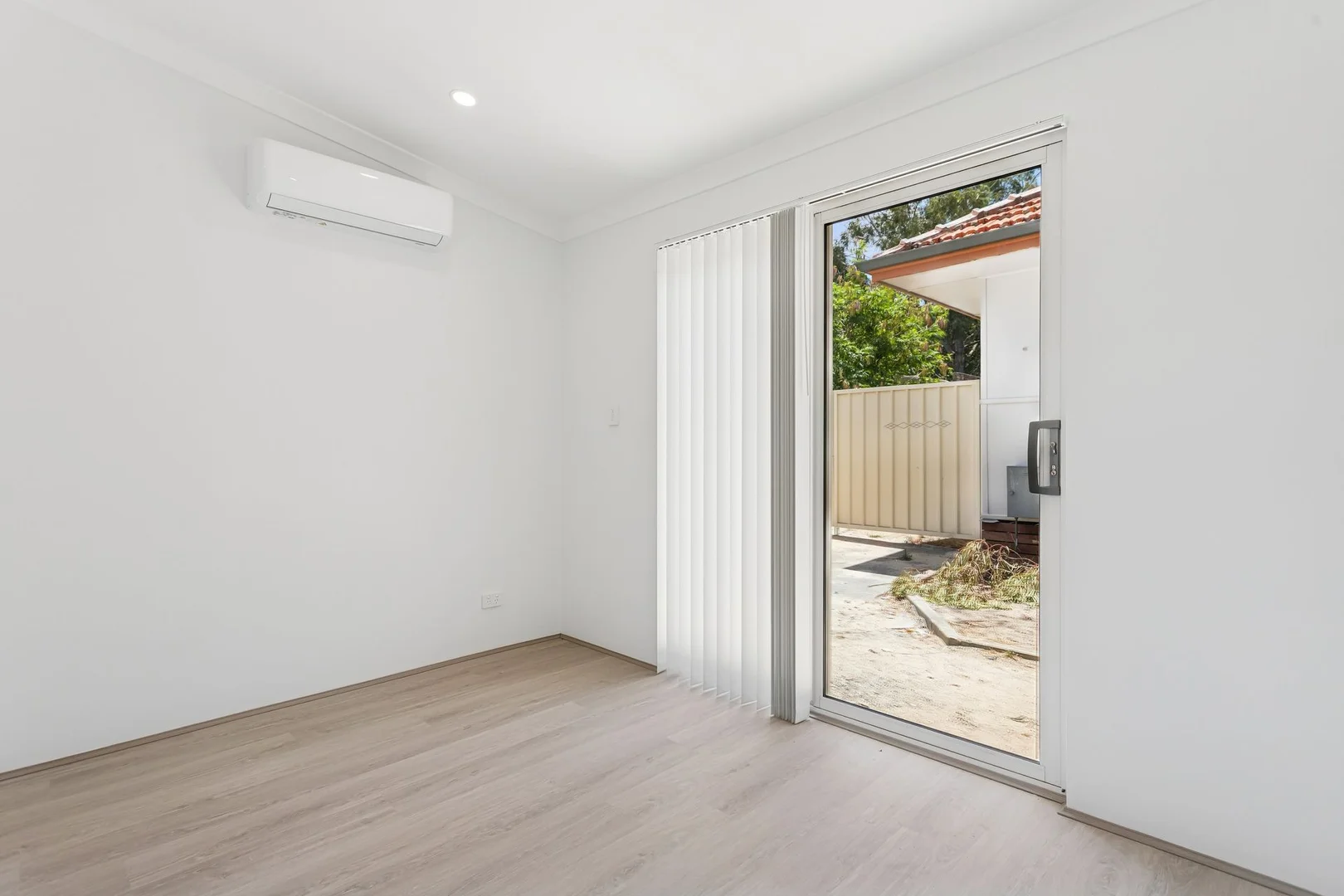 Additional image 7 of 43 Barnsley Street, Queens Park WA 6107