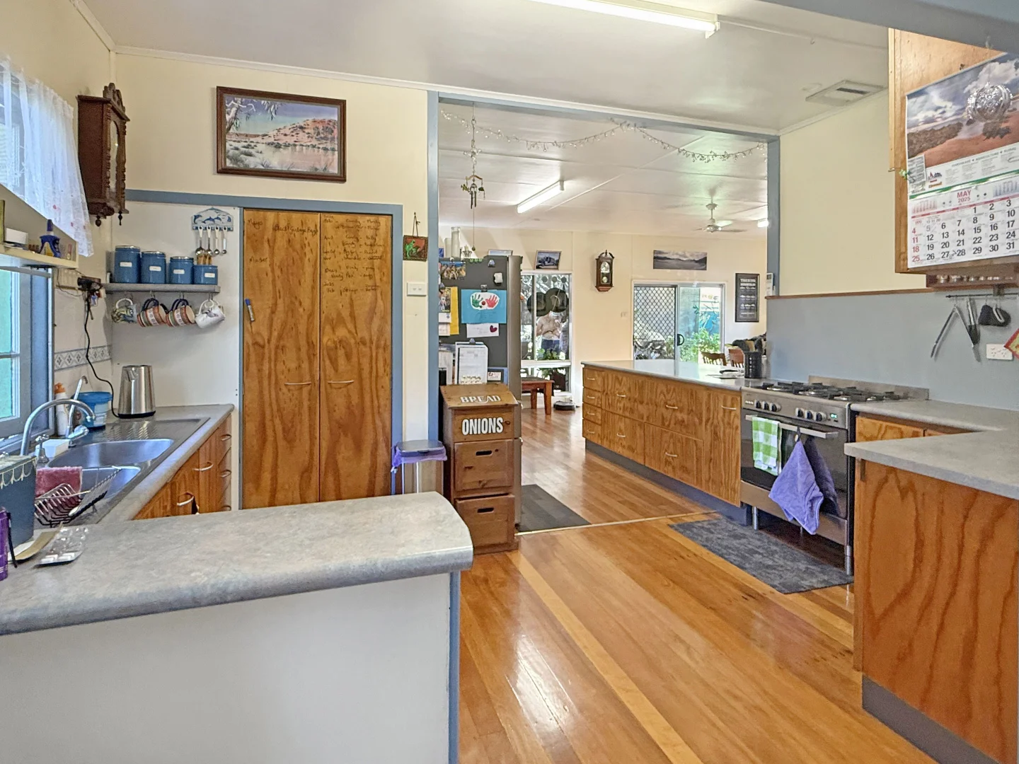 Image 7