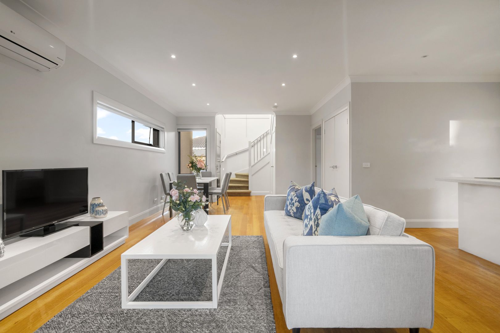 2/58 Fulton Street, Clayton VIC 3168, Image 2