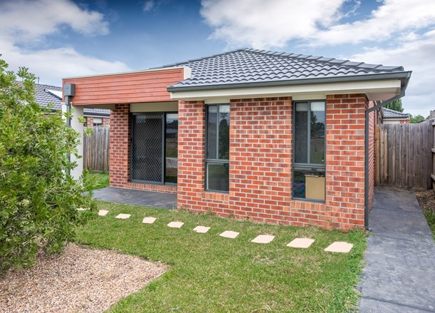 13 Solitude Lane, Doreen VIC 3754