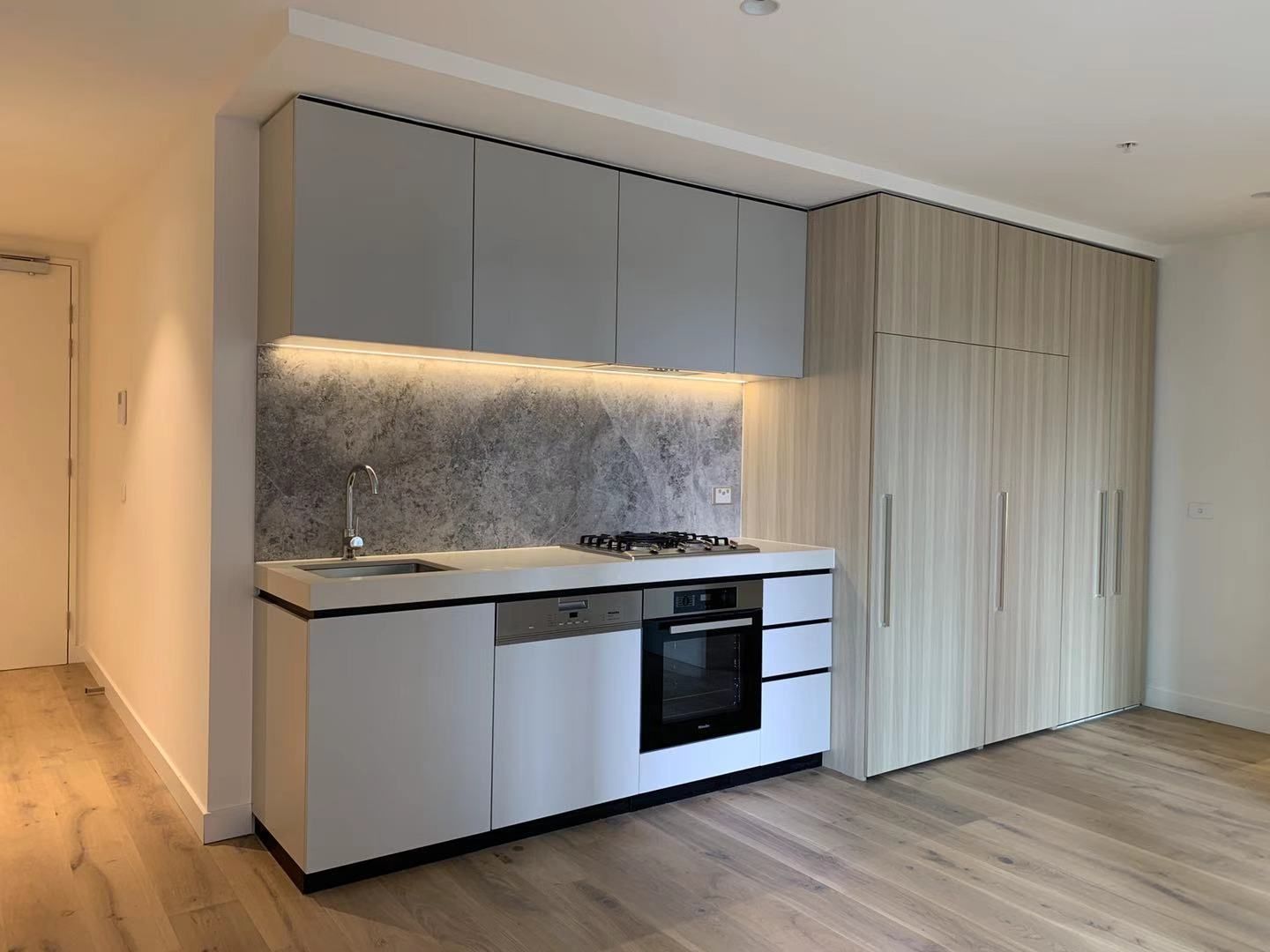 1 bedrooms Apartment / Unit / Flat in 2001A/58-66 Dorcas Street SOUTHBANK VIC, 3006