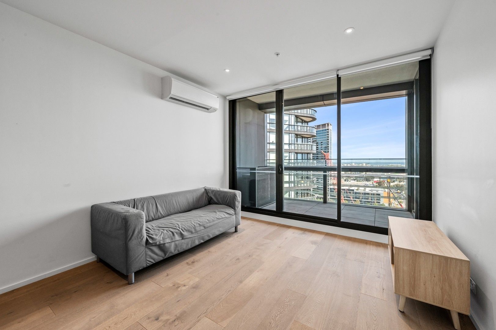 2 bedrooms Apartment / Unit / Flat in 1606N/889 Collins Street DOCKLANDS VIC, 3008