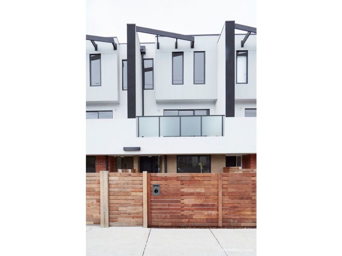 3 85 Chapman Avenue Glenroy Vic 3046 Townhouse For Rent 450 495 Domain