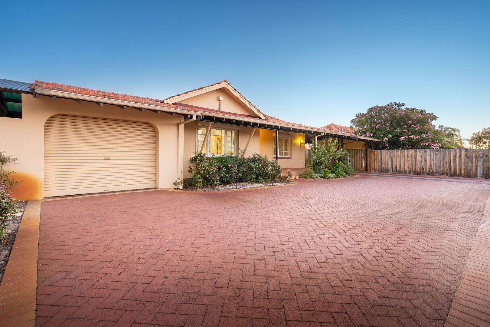 125 Manning Road, Manning WA 6152, Image 2