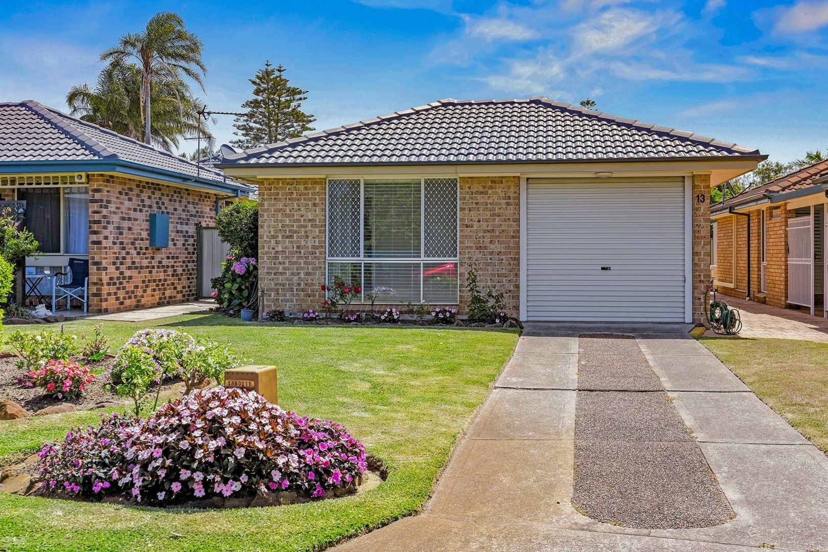 13 Anacla Close, Pelican NSW 2281, Image 0