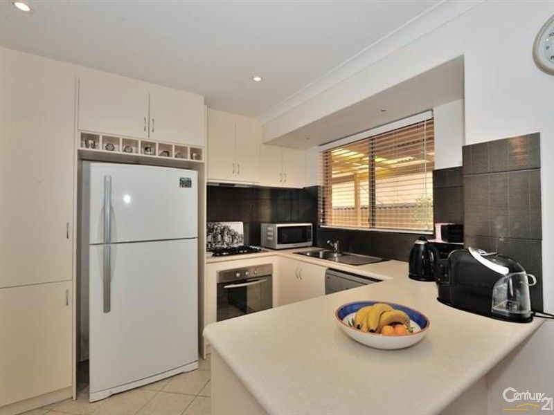 10A Hokin Street, Waikiki WA 6169, Image 2