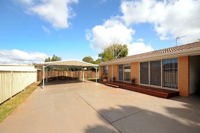 2/26 Knockator Crescent, Centenary Heights QLD 4350, Image 0