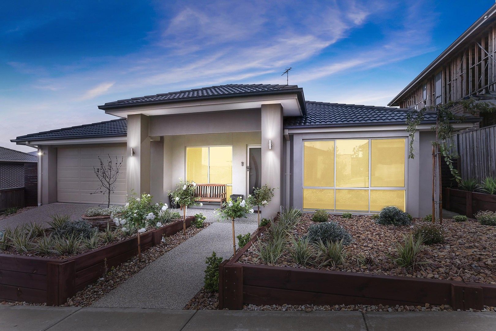 4 bedrooms House in 3 Burberry Court HIGHTON VIC, 3216
