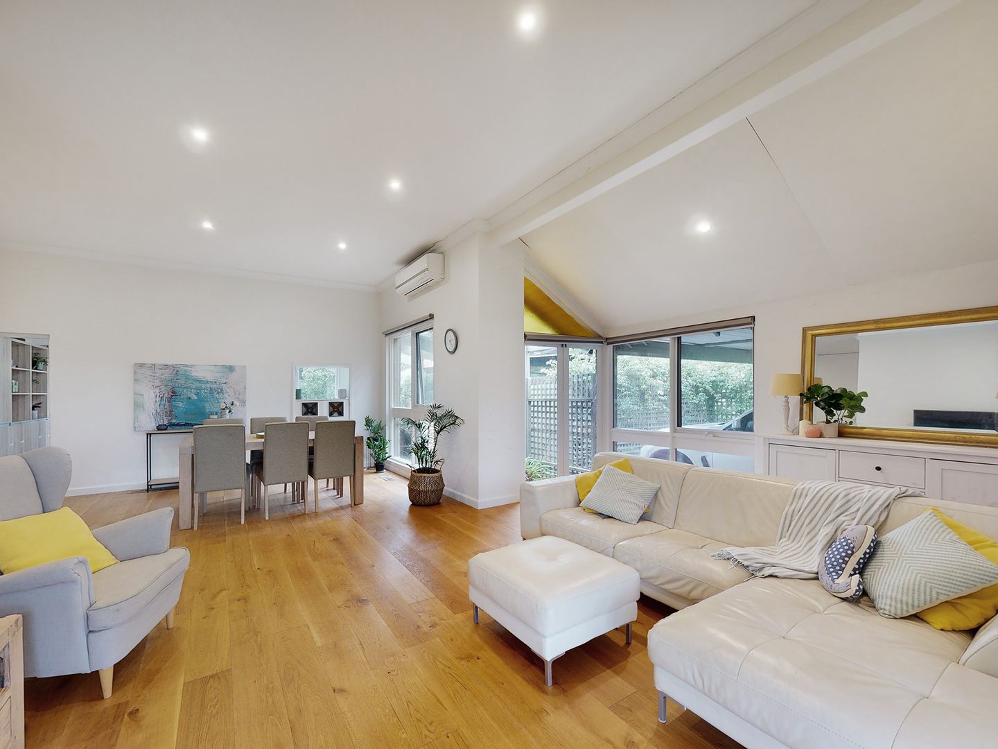 109 Prospect Hill Road, Camberwell VIC 3124, Image 2