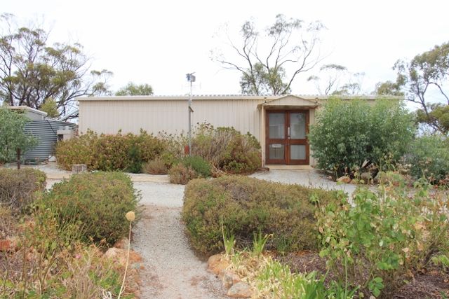 344 Church Gully Road, Coondle WA 6566