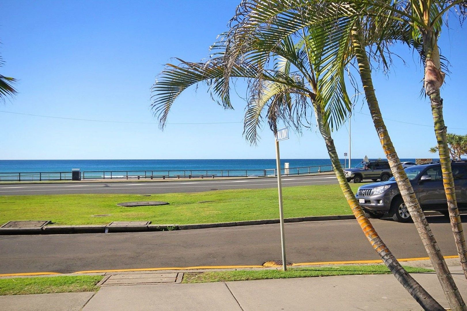 1 bedrooms Apartment / Unit / Flat in 4/19 Boolarong Cres ALEXANDRA HEADLAND QLD, 4572