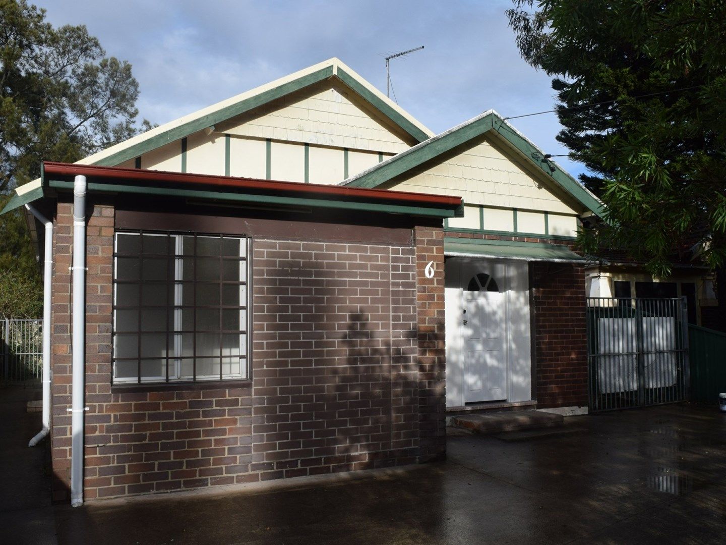 6 Brandon Avenue, Bankstown Property History & Address Research Domain