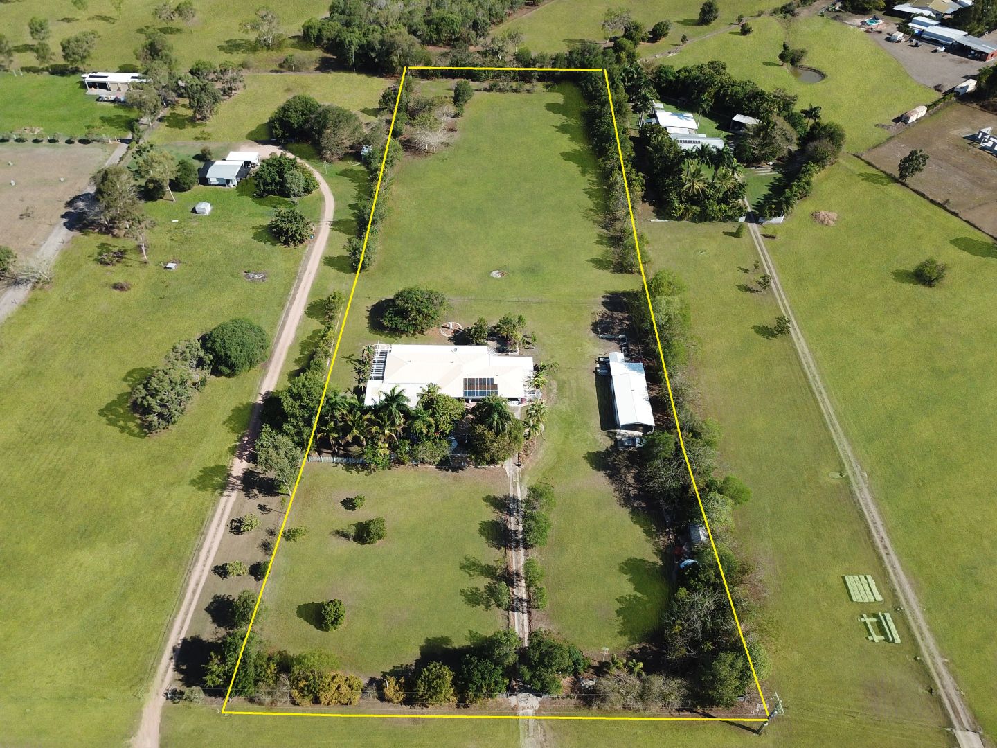 6 Apple Flat Road, Alligator Creek QLD 4816, Image 1