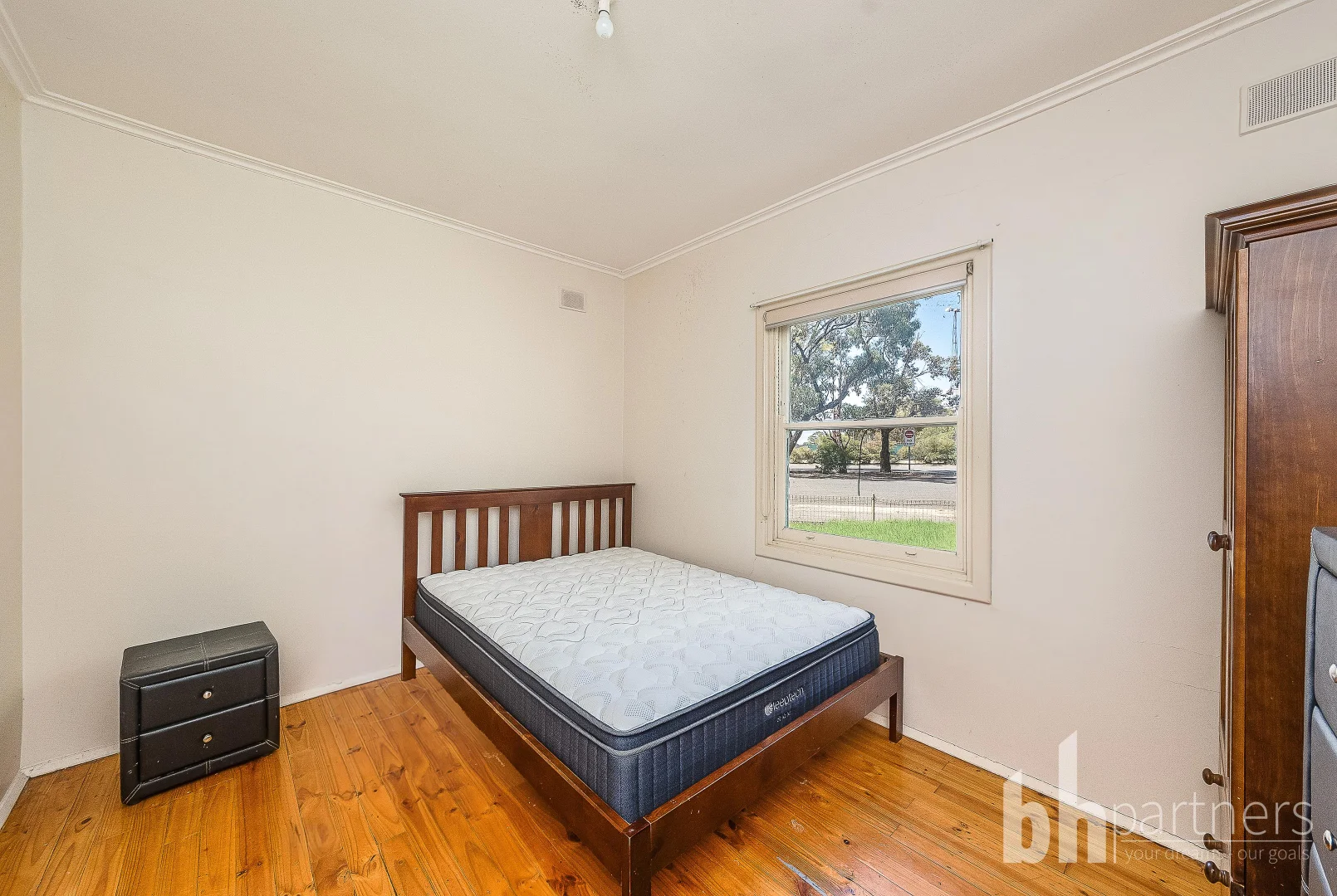 Additional image 20 of 19-20 Trenaman Crescent, Berri SA 5343