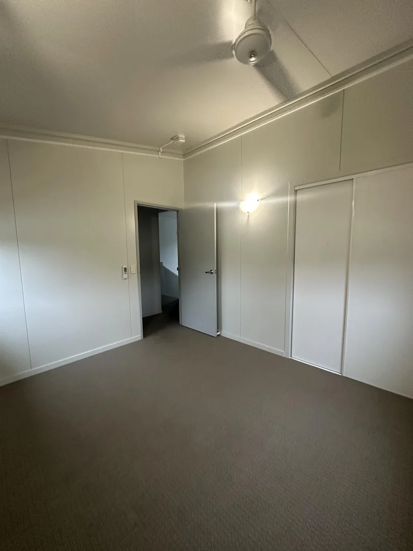 Additional image 7 of 12b Goolagong Crescent, Moranbah QLD 4744