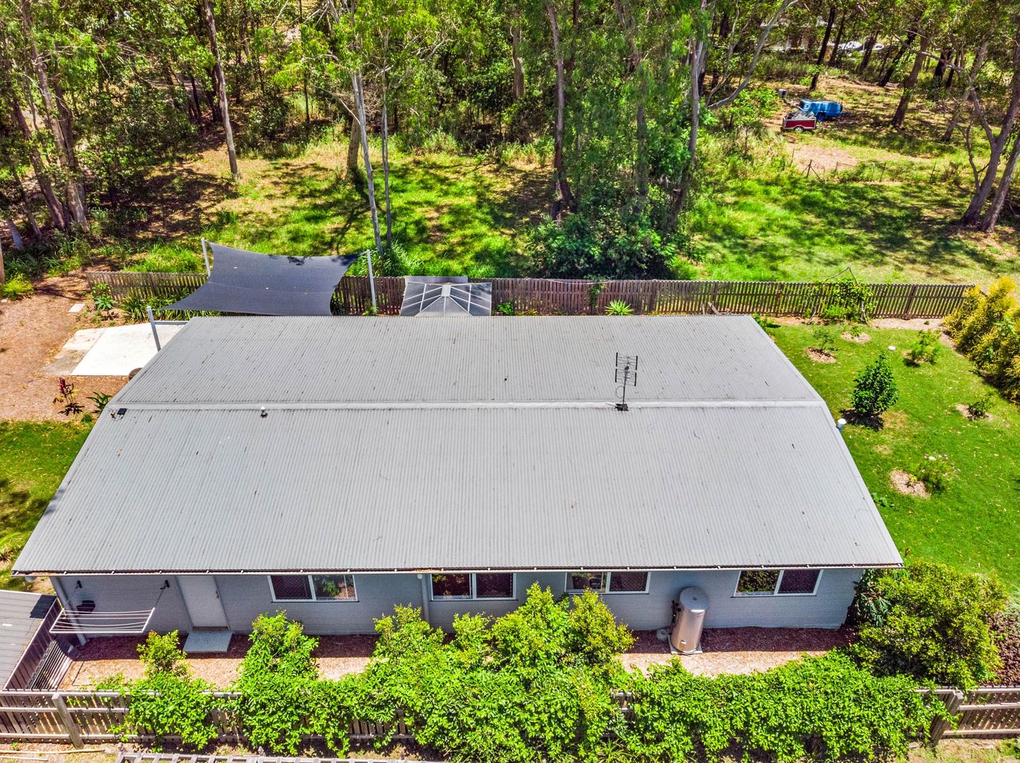 16 Pookanah Street, Russell Island QLD 4184, Image 2