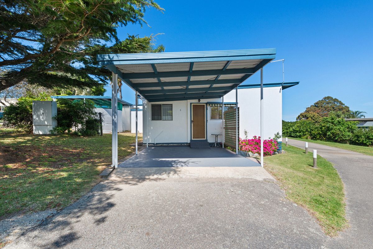 1/15 Lyrebird Court, Lakes Entrance VIC 3909 Domain