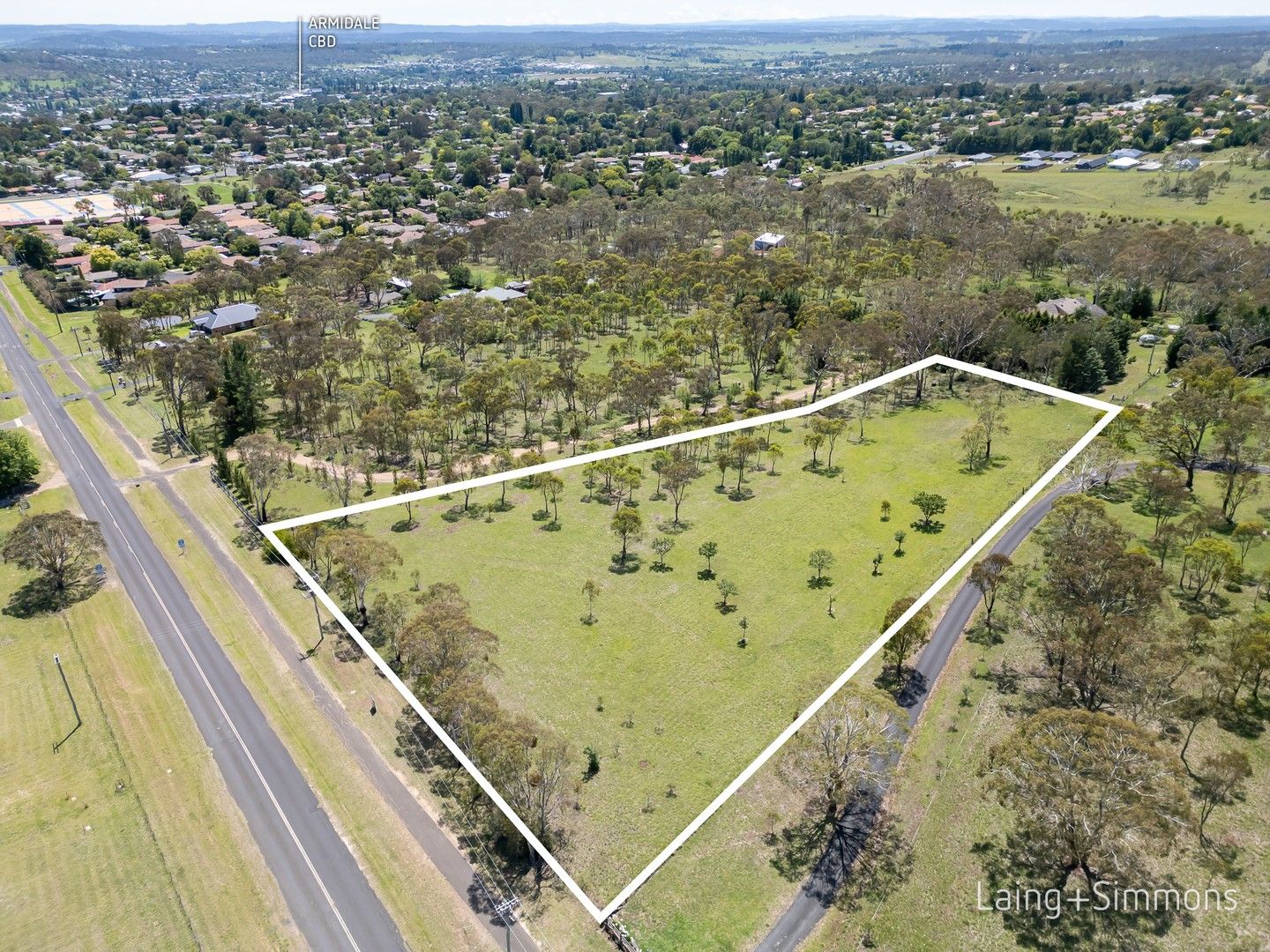 63 Kellys Plains Road, Armidale NSW 2350, Image 0