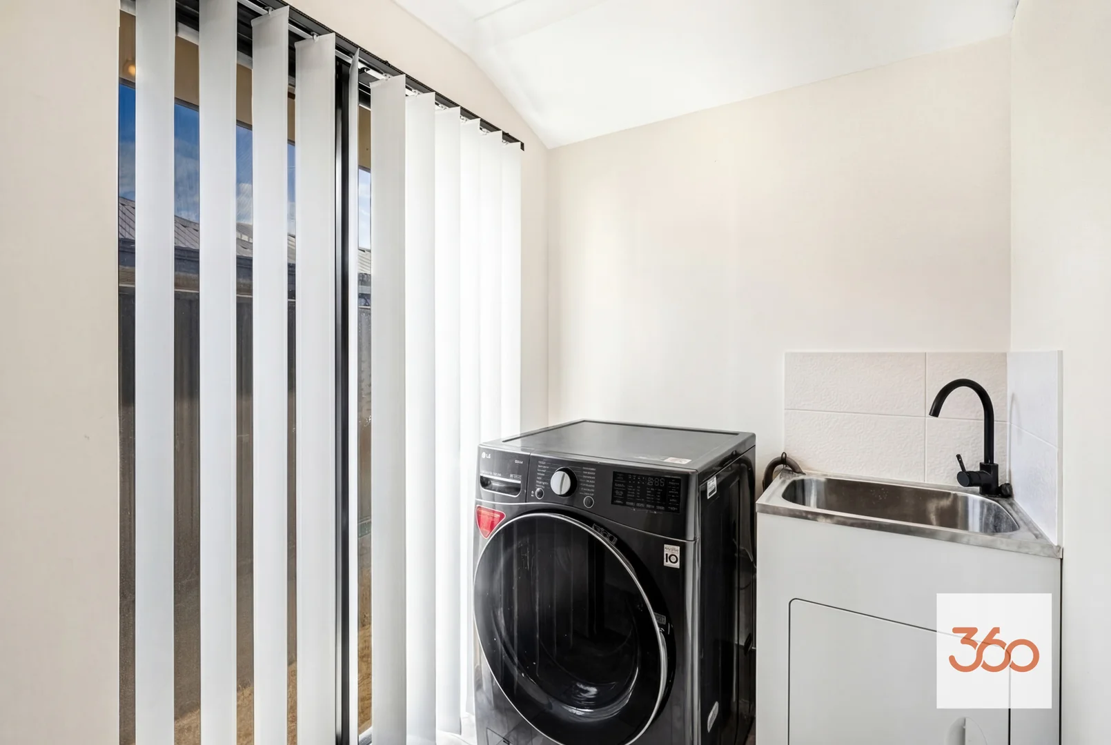 Additional image 18 of 21 Cannes Way, Dayton WA 6055