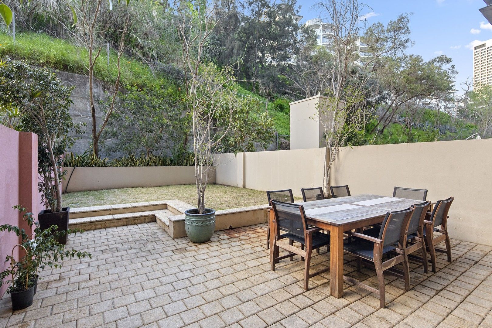 44/122 Mounts Bay Road, Perth WA 6000, Image 0