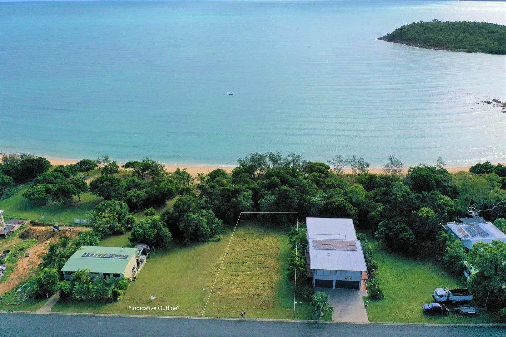 24 Gloucester Avenue, Hideaway Bay QLD 4800, Image 0