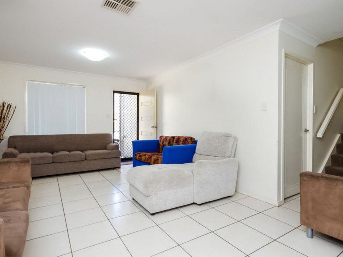 7/21 Roberts Street, South Gladstone QLD 4680, Image 2