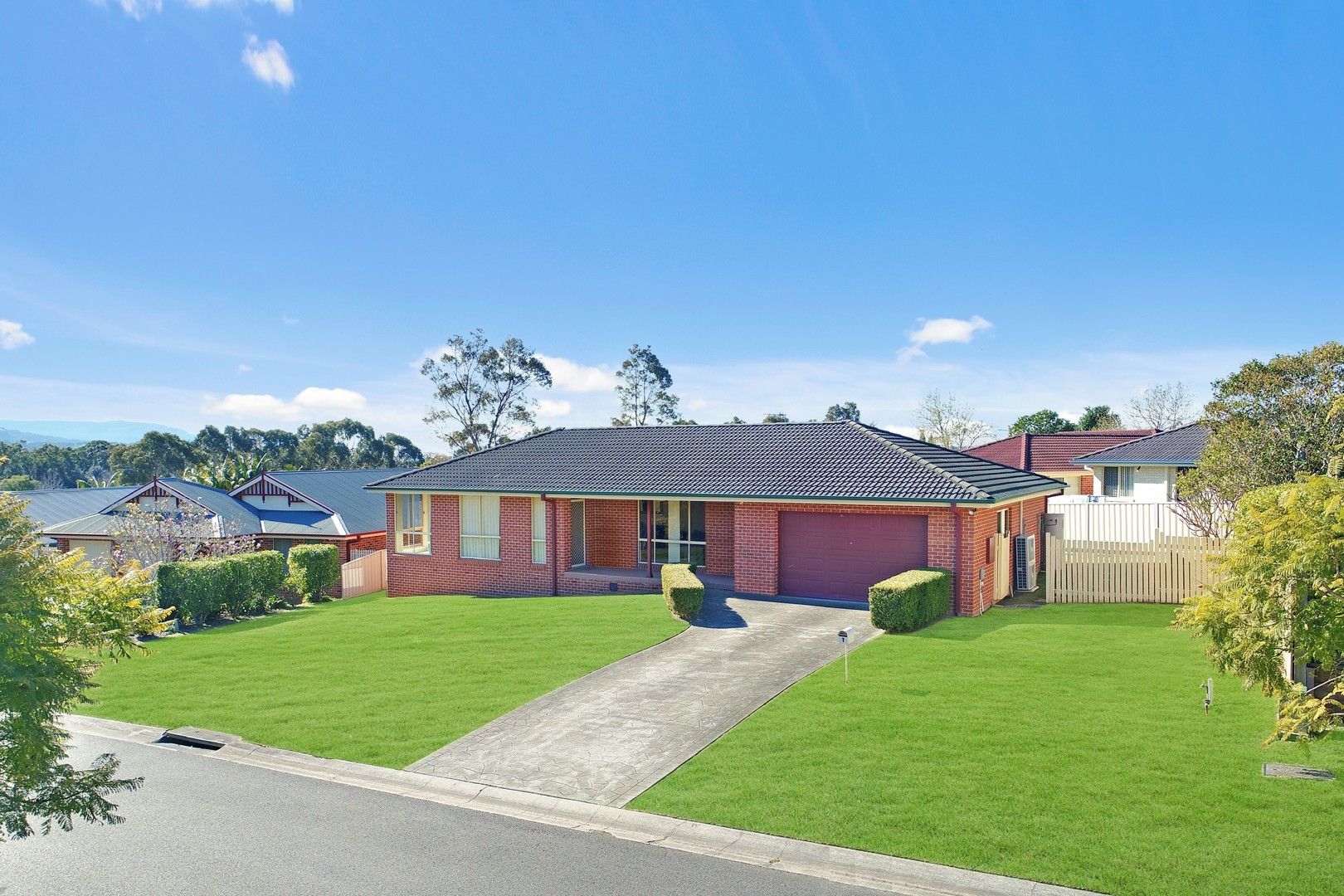 7 Freesia Crescent, Bomaderry NSW 2541, Image 0