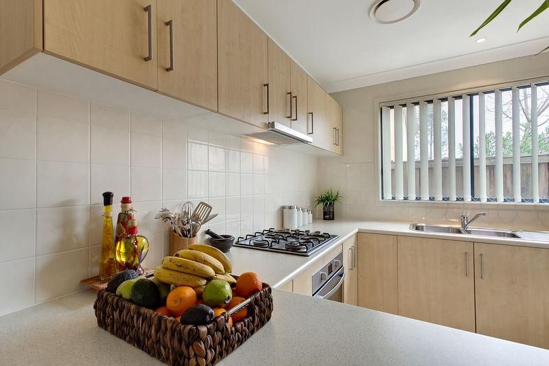 67 Coffs Harbour, HOXTON PARK NSW 2171, Image 2