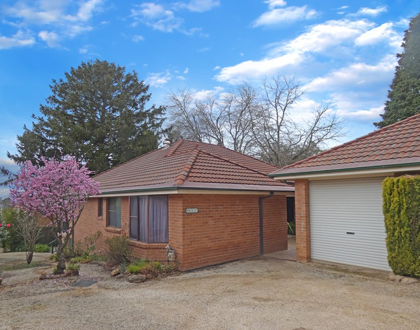 9/4-8 Hume Avenue, Wentworth Falls NSW 2782