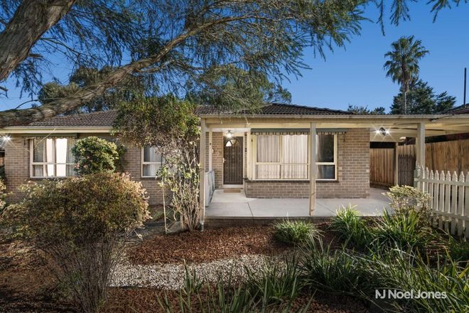 Picture of 8 Locksley Close, BAYSWATER VIC 3153