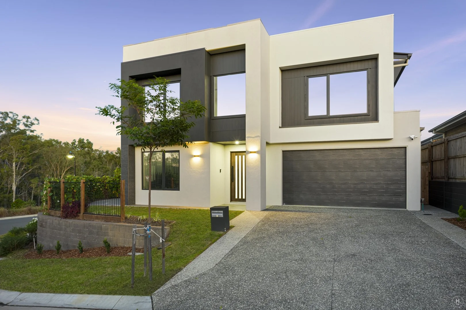 2 Barossa Street, South Ripley QLD 4306