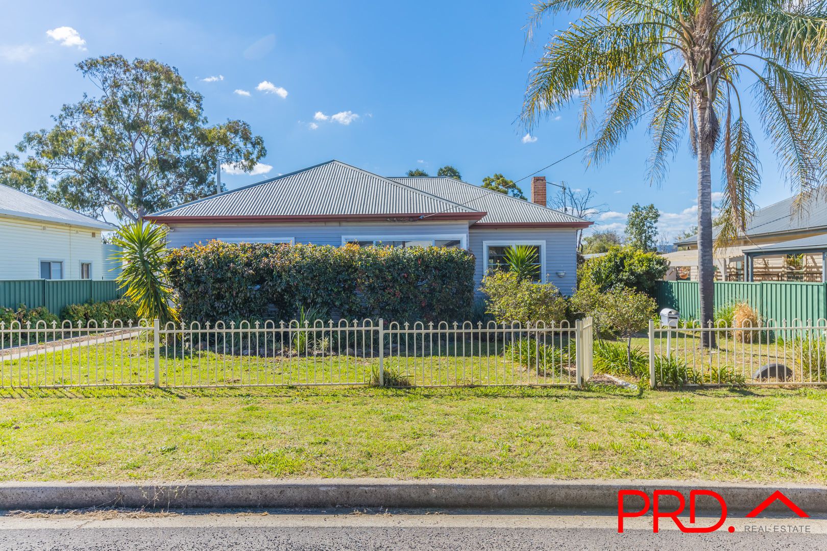 14 Bruce Street, South Tamworth NSW 2340