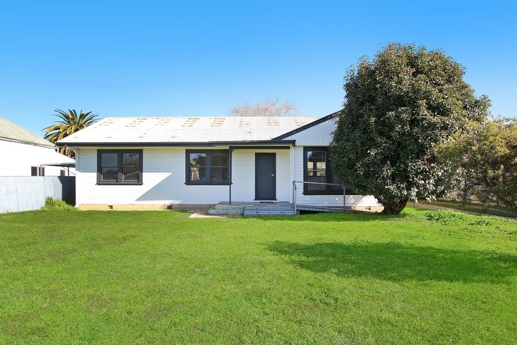 31 Walker St, Corowa NSW 2646, Image 0