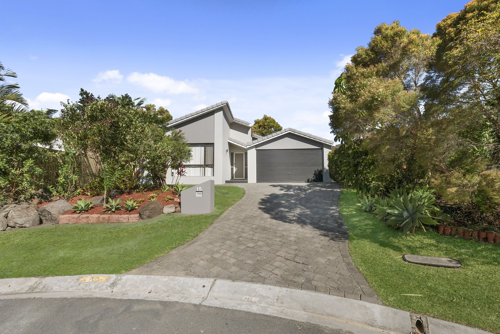 15 Roseville Court Robina Property History Address Research Domain