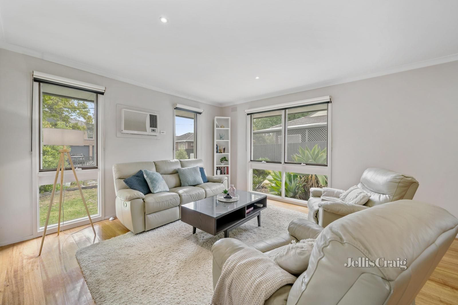 2 Ainslie Drive, Wheelers Hill VIC 3150, Image 1