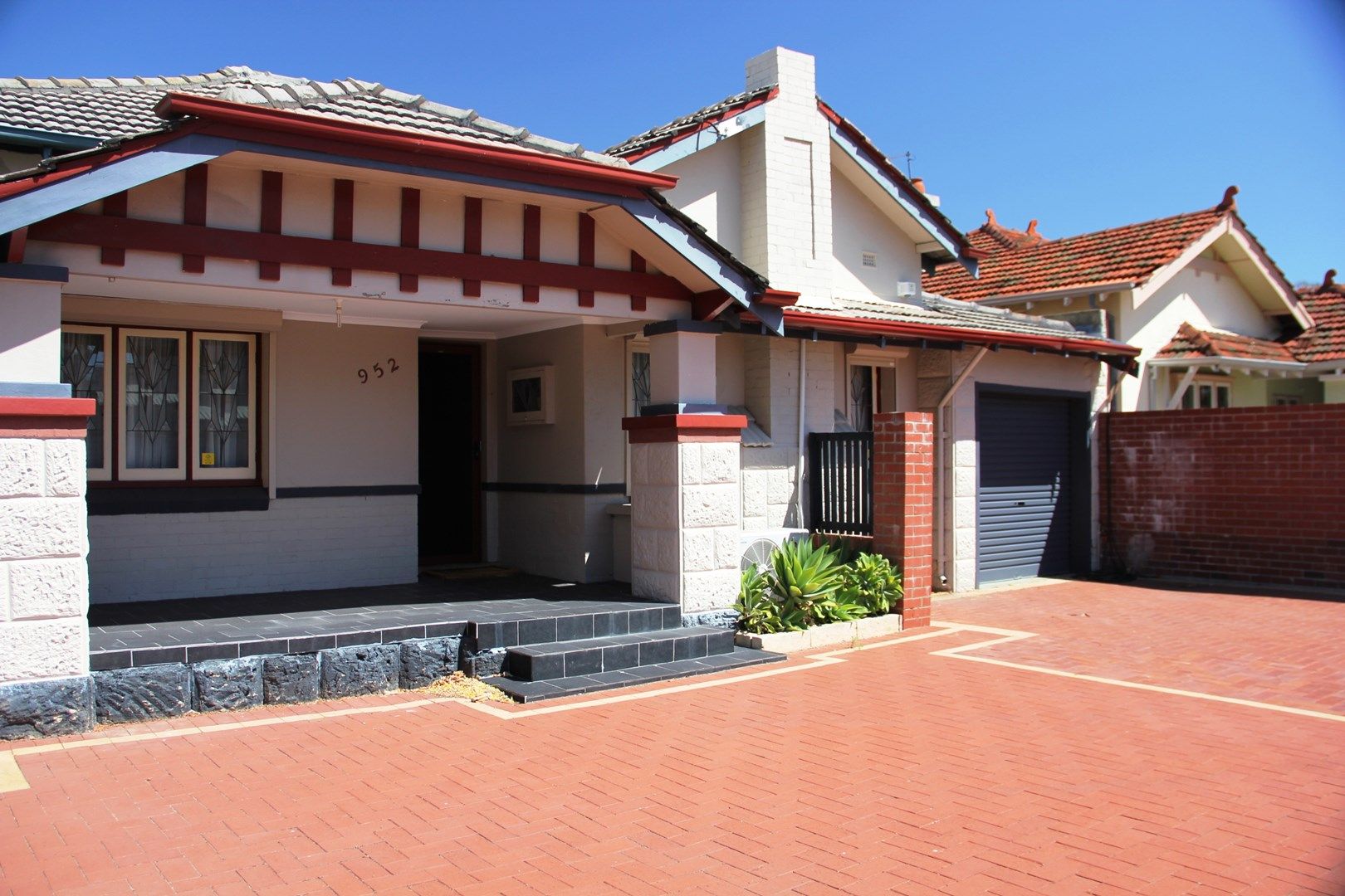 2 bedrooms House in 952 Beaufort Street INGLEWOOD WA, 6052