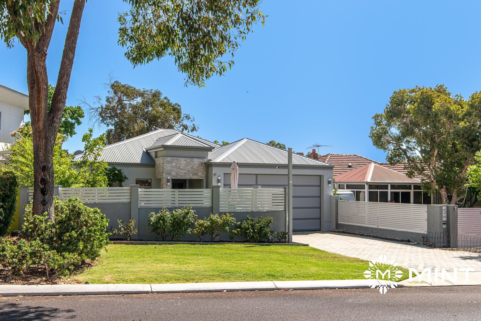 27A Knox Crescent, Melville WA 6156, Image 0