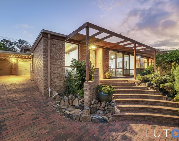 14 Bourchier Close, Calwell ACT 2905