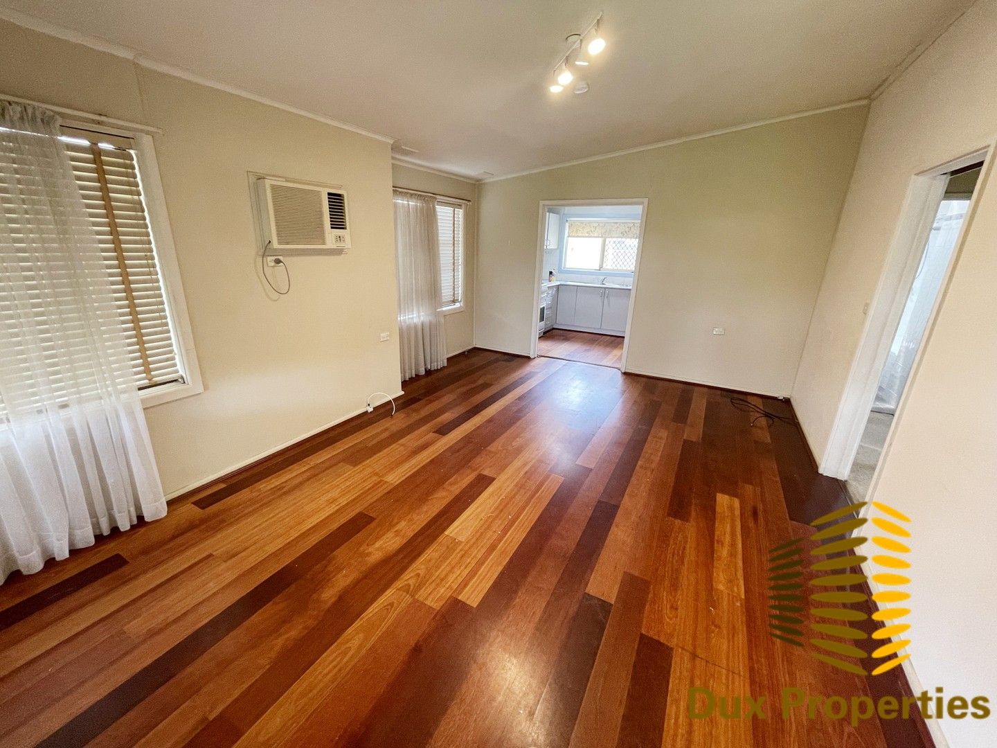 3 bedrooms House in 10 Bencubbin St SADLEIR NSW, 2168
